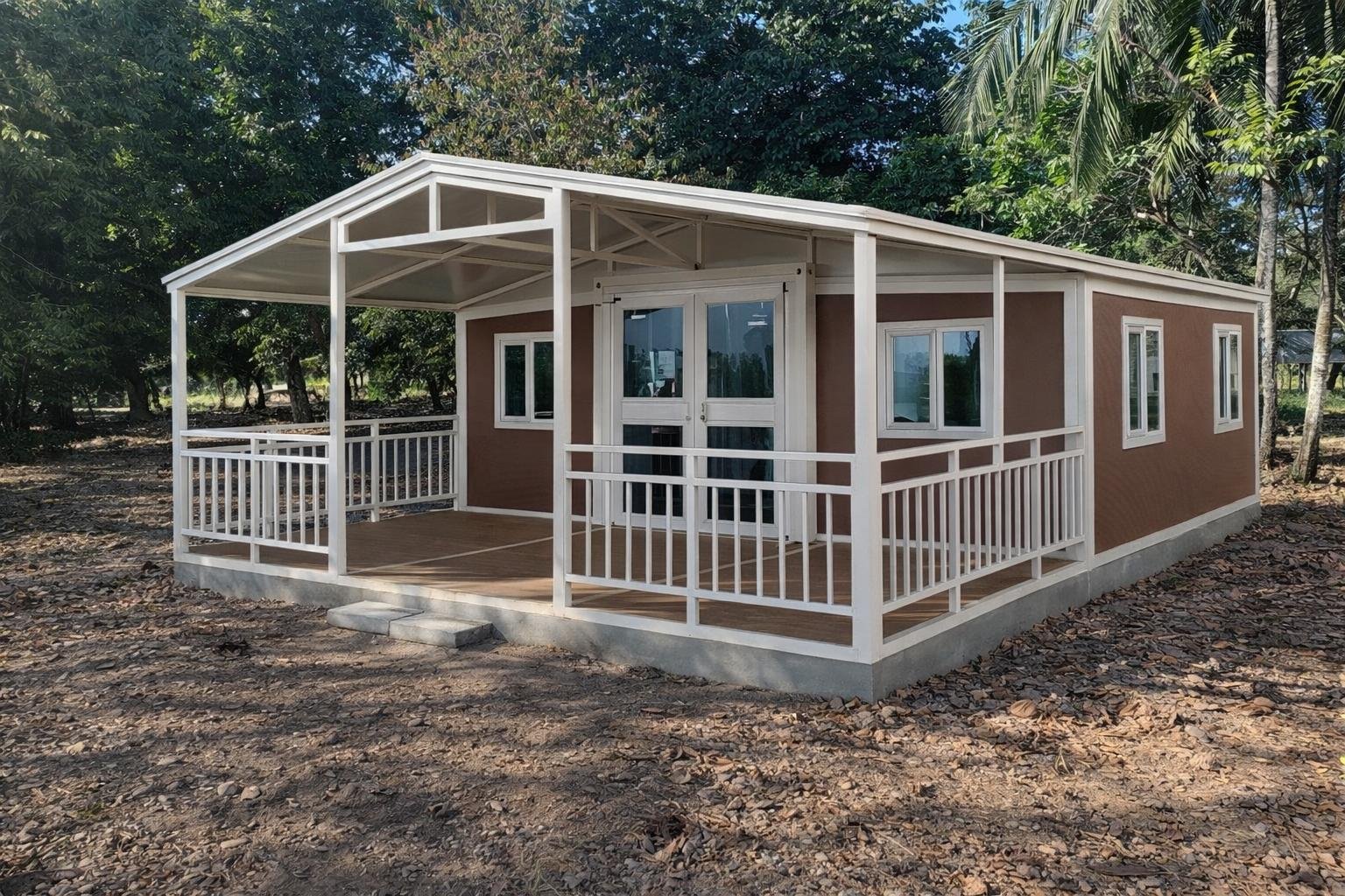 modular house in a lot